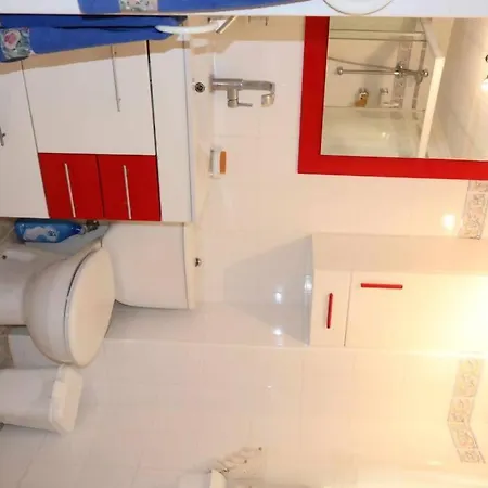 2c Levante דירה *